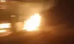 उग्रवादियों का ग्रामीण पर हमला- आधा दर्जन घरों में लगाई आग