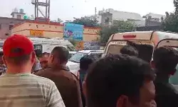 दो बाइकों में टक्कर के बाद पलटा टेंपो- ड्राइवर की मौत- आधा दर्जन..