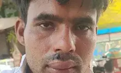 मामूली बात पर बाप ने चाकू से प्रहार कर बेटे को उतारा मौत के घाट मामूली बात पर बाप ने चाकू से प्रहार कर बेटे को उतारा मौत के घाट