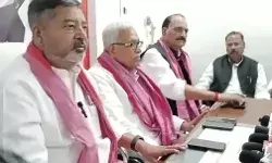 BJP सांसद की बकरा पार्टी में घमासान पर अब निर्वाचन आयोग की घेराबंदी BJP सांसद की बकरा पार्टी में घमासान पर अब निर्वाचन आयोग की घेराबंदी