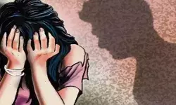 मदरसे युवती से दुष्कर्म- शादी की बात पर आरोपी हुआ फरार मदरसे युवती से दुष्कर्म- शादी की बात पर आरोपी हुआ फरार