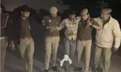 ज्वेलर्स कारोबारी से लूट करके फरार हुए लुटेरे को लगी पुलिस की गोली ज्वेलर्स कारोबारी से लूट करके फरार हुए लुटेरे को लगी पुलिस की गोली