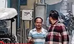 UP उपचुनाव- सीसामऊ में हंगामा - फोर्स ने डंडे फटकार कर खदेडा UP उपचुनाव- सीसामऊ में हंगामा - फोर्स ने डंडे फटकार कर खदेडा