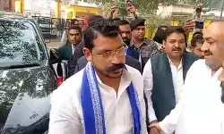 जेल में बंद पूर्व मंत्री आजम खान से सांसद चंद्रशेखर आजाद ने की मुलाकात जेल में बंद पूर्व मंत्री आजम खान से सांसद चंद्रशेखर आजाद ने की मुलाकात