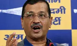 सुन लो दिल्ली वालों- चुनाव में कमल का बटन दबाने से पहले यह भी सोच लेना सुन लो दिल्ली वालों- चुनाव में कमल का बटन दबाने से पहले यह भी सोच लेना