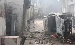 संभल हिंसा में दो युवकों की मौत- डीआईजी एवं आईजी मौके पर संभल हिंसा में दो युवकों की मौत- डीआईजी एवं आईजी मौके पर