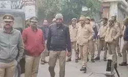 संभल हिंसा में गई 4 की जान-स्कूल इंटरनेट बंद-बाहरी लोगों के आने पर रोक संभल हिंसा में गई 4 की जान-स्कूल इंटरनेट बंद-बाहरी लोगों के आने पर रोक