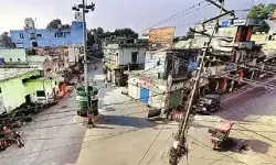 हिंसा से कारोबारियों में डर- मुख्य बाजार बंद- सड़कों पर पसरा सन्नाटा