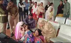 जिस बस से स्कूल गई उसी गाड़ी ने ले ली कक्षा 2 की छात्रा की ऐसे जान जिस बस से स्कूल गई उसी गाड़ी ने ले ली कक्षा 2 की छात्रा की ऐसे जान