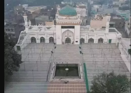 राहुल गांधी का संभल जाने का ऐलान-हिंसा के बाद घरों पर अभी तक.. राहुल गांधी का संभल जाने का ऐलान-हिंसा के बाद घरों पर अभी तक..