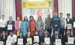 SD कॉलेज ऑफ़ लॉ में सविधान दिवस पर भावपूर्ण विचार गोष्ठी का सफल आयोजन SD कॉलेज ऑफ़ लॉ में सविधान दिवस पर भावपूर्ण विचार गोष्ठी का सफल आयोजन