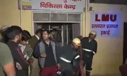 मेडिकल कॉलेज अग्निकांड में एक्शन- प्रिंसिपल को हटाया- तीन किये सस्पेंड मेडिकल कॉलेज अग्निकांड में एक्शन- प्रिंसिपल को हटाया- तीन किये सस्पेंड