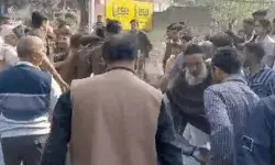 पिकअप की टक्कर से बाइक सवार महिला की मौत- पब्लिक ने ड्राइवर को..