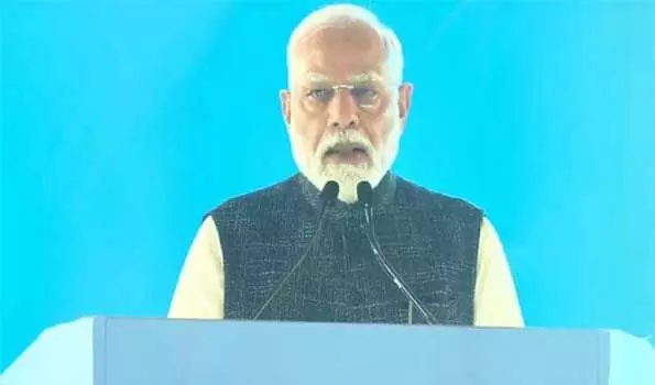 नए कानूनों के केंद्र में है ‘नागरिक प्रथम’ की भावना- PM मोदी नए कानूनों के केंद्र में है ‘नागरिक प्रथम’ की भावना- PM मोदी
