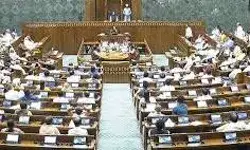 लोकसभा की कार्यवाही 12 बजे तक स्थगित लोकसभा की कार्यवाही 12 बजे तक स्थगित