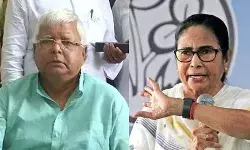 सपा - शिवसेना उद्धव के बाद इस मुद्दे पर ममता को मिला लालू यादव का साथ सपा - शिवसेना उद्धव के बाद इस मुद्दे पर ममता को मिला लालू यादव का साथ