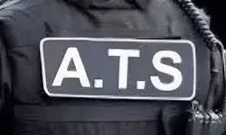 विदेशी फंडिंग को लेकर मुफ्ती के घर एनआईए का छापा, विरोध में उतरे लोग विदेशी फंडिंग को लेकर मुफ्ती के घर एनआईए का छापा, विरोध में उतरे लोग