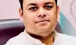 खंड शिक्षा अधिकारी का जलवा- बेसिक शिक्षा मंत्री के फोन कर रहे इग्नोर खंड शिक्षा अधिकारी का जलवा- बेसिक शिक्षा मंत्री के फोन कर रहे इग्नोर