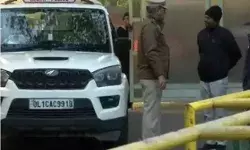 राजधानी दिल्ली के कई स्कूलों को एक बार फिर से मिली बम की धमकी राजधानी दिल्ली के कई स्कूलों को एक बार फिर से मिली बम की धमकी