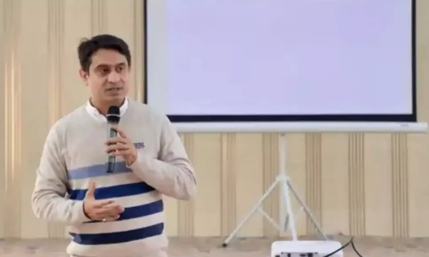 खबरदार जो कार्यकर्ता की मौत पर प्रदर्शन किया- यूथ कांग्रेस चीफ अरेस्ट