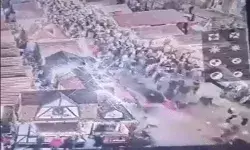 क्रिसमिस मार्केट पर अटैक-डॉक्टर ने कार से लोगों को रौंदा क्रिसमिस मार्केट पर अटैक-डॉक्टर ने कार से लोगों को रौंदा