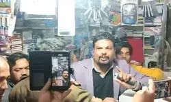 जनसेवा केंद्र पर बदमाशों का धावा- हथियारों के बल पर लाखों की लूट जनसेवा केंद्र पर बदमाशों का धावा- हथियारों के बल पर लाखों की लूट