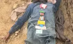 भारतीय सीमा में घुसने की कोशिश कर रहा पाकिस्तानी घुसपैठिया ढेर भारतीय सीमा में घुसने की कोशिश कर रहा पाकिस्तानी घुसपैठिया ढेर