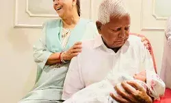 लालू परिवार में गुड न्यूज़- फिर गूंजेगी किलकारी- दूसरी बार पिता बनने.. लालू परिवार में गुड न्यूज़- फिर गूंजेगी किलकारी- दूसरी बार पिता बनने..