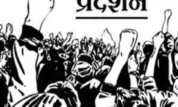 कथित पुलिस अभिरक्षा में युवक की मौत के मामले में पटवारी का धरना कथित पुलिस अभिरक्षा में युवक की मौत के मामले में पटवारी का धरना