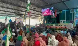 खनौरी बॉर्डर पहुंची पुलिस- डल्लेवाल को हॉस्पिटल में भर्ती कराने की... खनौरी बॉर्डर पहुंची पुलिस- डल्लेवाल को हॉस्पिटल में भर्ती कराने की...