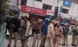 गौकशी करते रंगे हाथ पकड़े युवक की पीट पीटकर हत्या- इलाके में तनाव गौकशी करते रंगे हाथ पकड़े युवक की पीट पीटकर हत्या- इलाके में तनाव