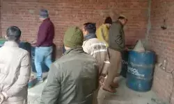 साल के पहले ही दिन तेल गोदामों पर छापा- नकली डीजल पेट्रोल..