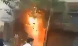 होटल में लगी आग- आसपास की चार दुकाने जलकर खाक होटल में लगी आग- आसपास की चार दुकाने जलकर खाक