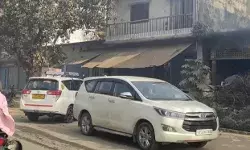 कपड़ा कारोबारी के घर प्रवर्तन निदेशालय का छापा- मचा हड़कंप कपड़ा कारोबारी के घर प्रवर्तन निदेशालय का छापा- मचा हड़कंप