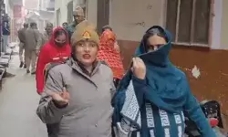 घर के भीतर कत्लखाना- पुलिस के छापे में गौमांस के साथ महिला समेत.... घर के भीतर कत्लखाना- पुलिस के छापे में गौमांस के साथ महिला समेत....