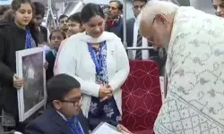 रैपिड ट्रेन में सवार पीएम मोदी ने सफर में लोगों से की बात- साहिबाबाद.. रैपिड ट्रेन में सवार पीएम मोदी ने सफर में लोगों से की बात- साहिबाबाद..