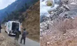 किश्तवाड़ में बड़ा हादसा- खाई में गिरी बोलेरो- गई चार लोगों की जान किश्तवाड़ में बड़ा हादसा- खाई में गिरी बोलेरो- गई चार लोगों की जान