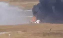 कोस्ट गार्ड एयर एंक्लेव में हादसा- हेलीकॉप्टर हुआ क्रैश- 3 की मौत कोस्ट गार्ड एयर एंक्लेव में हादसा- हेलीकॉप्टर हुआ क्रैश- 3 की मौत