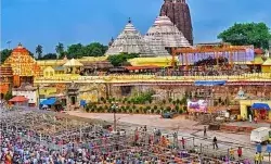 जगन्नाथ मंदिर के ऊपर उड़ते नजर आए ड्रोन ने मचाया हड़कंप जगन्नाथ मंदिर के ऊपर उड़ते नजर आए ड्रोन ने मचाया हड़कंप