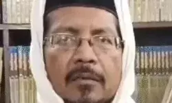 मौलाना ने महाकुंभ मेला जमीन को वक्फ की बताया- बोले मुसलमान ने टेंट... मौलाना ने महाकुंभ मेला जमीन को वक्फ की बताया- बोले मुसलमान ने टेंट...