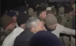 पुलिस व प्रशासन को झटका- जबरिया उठाए गए प्रशांत को बेल पुलिस व प्रशासन को झटका- जबरिया उठाए गए प्रशांत को बेल