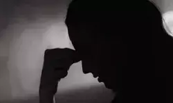 भाई बहन की शिकायत- डॉक्टर की पत्नी भेज रही गंदे एवं अश्लील मैसेज भाई बहन की शिकायत- डॉक्टर की पत्नी भेज रही गंदे एवं अश्लील मैसेज