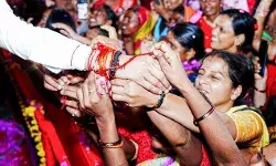 सत्ता दिलाने वाली योजना पड रही भारी- किसानों के लिये हो रही फंड की कमी सत्ता दिलाने वाली योजना पड रही भारी- किसानों के लिये हो रही फंड की कमी