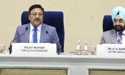 दिल्ली में चुनाव का शंखनाद- 5 फरवरी को मतदान- 8 फरवरी को रिजल्ट दिल्ली में चुनाव का शंखनाद- 5 फरवरी को मतदान- 8 फरवरी को रिजल्ट