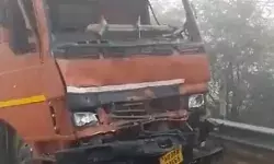 एक्सप्रेस वे पर बैठी मौत का तीन जिंदगियों पर झपट्टा-तीन कैंटर चालकों.. एक्सप्रेस वे पर बैठी मौत का तीन जिंदगियों पर झपट्टा-तीन कैंटर चालकों..