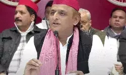 सीएम योगी के बाद अब अखिलेश भी दान पुण्य के लिए जाएंगे महाकुंभ