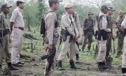 गूगल मैप ने बुरा फंसाया- बदमाश पकडने गई पुलिस बनी बंधक गूगल मैप ने बुरा फंसाया- बदमाश पकडने गई पुलिस बनी बंधक