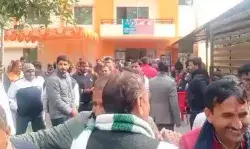 नए मंडल अध्यक्षों की नियुक्ति को लेकर उबाल- बीजेपी दफ्तर पर प्रदर्शन नए मंडल अध्यक्षों की नियुक्ति को लेकर उबाल- बीजेपी दफ्तर पर प्रदर्शन