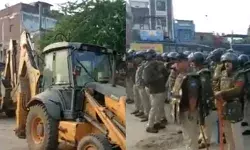 महाकाल मंदिर के पास 257 घरों पर चलेगा सीएम का बुलडोजर महाकाल मंदिर के पास 257 घरों पर चलेगा सीएम का बुलडोजर