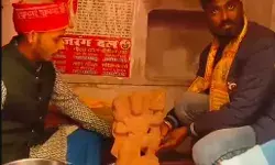 मुस्लिम बाहुल्य क्षेत्र में 25 साल बाद खुला प्राचीन मंदिर- पुष्प... मुस्लिम बाहुल्य क्षेत्र में 25 साल बाद खुला प्राचीन मंदिर- पुष्प...